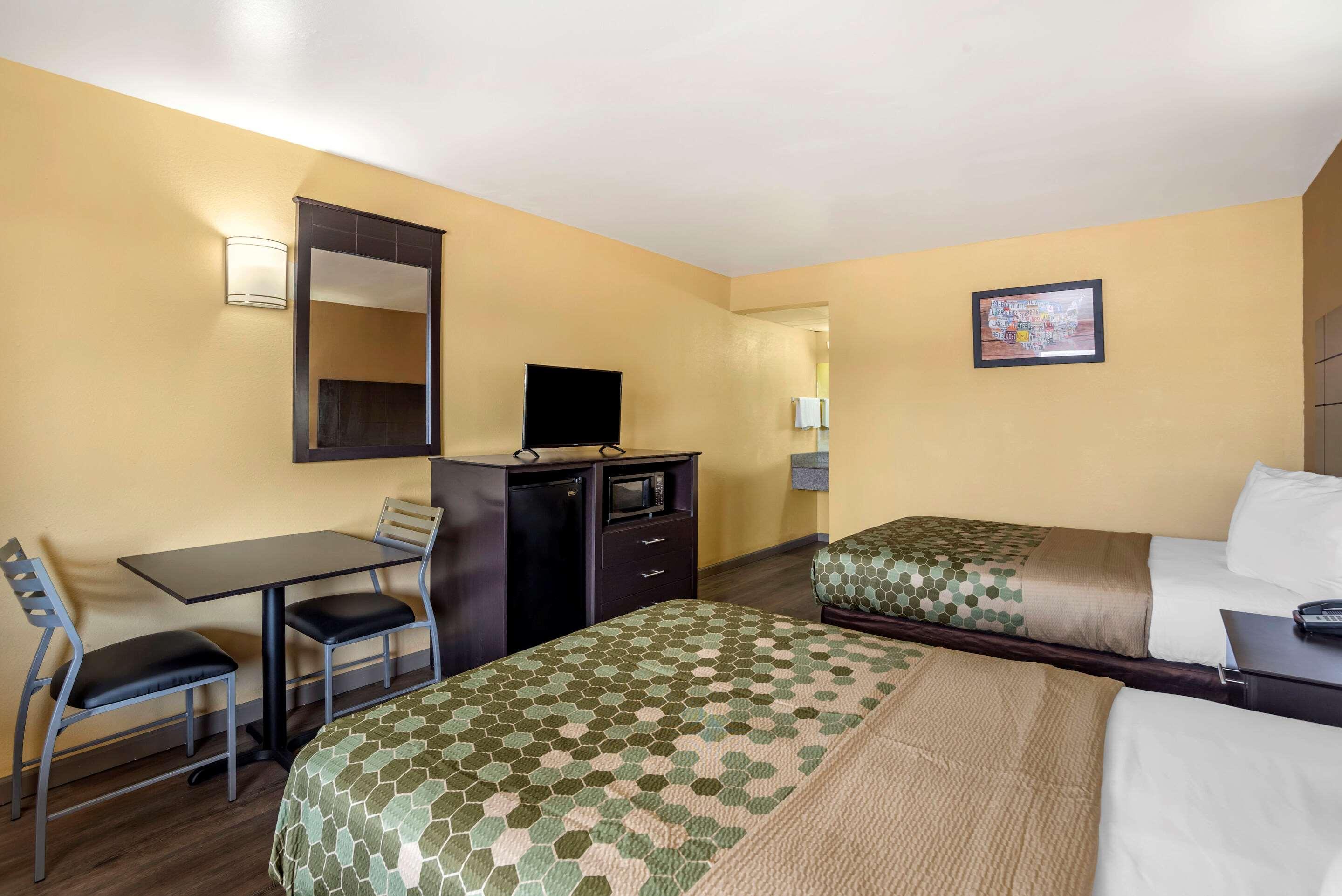 Econo Lodge Easton Route 50 Екстериор снимка