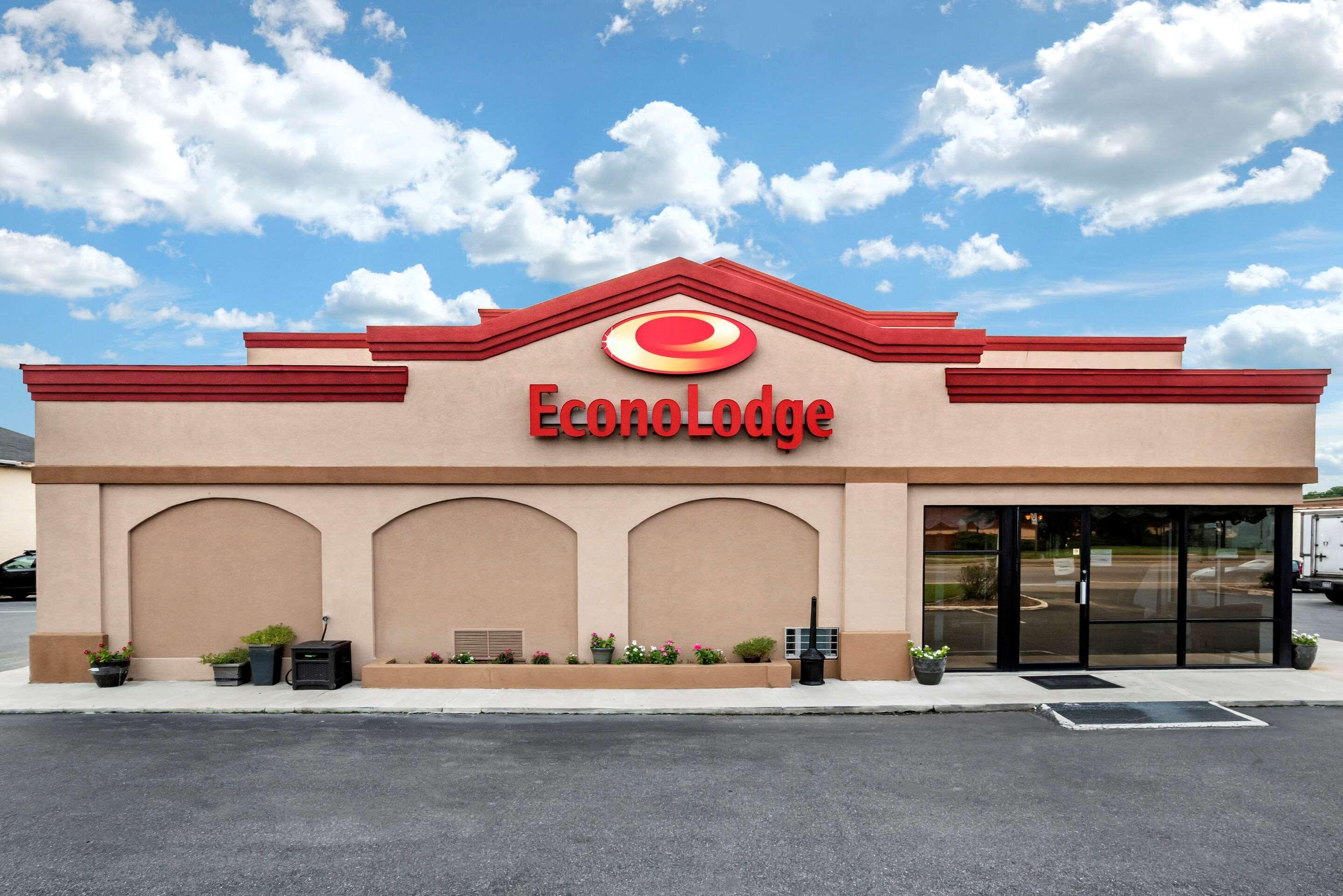 Econo Lodge Easton Route 50 Екстериор снимка
